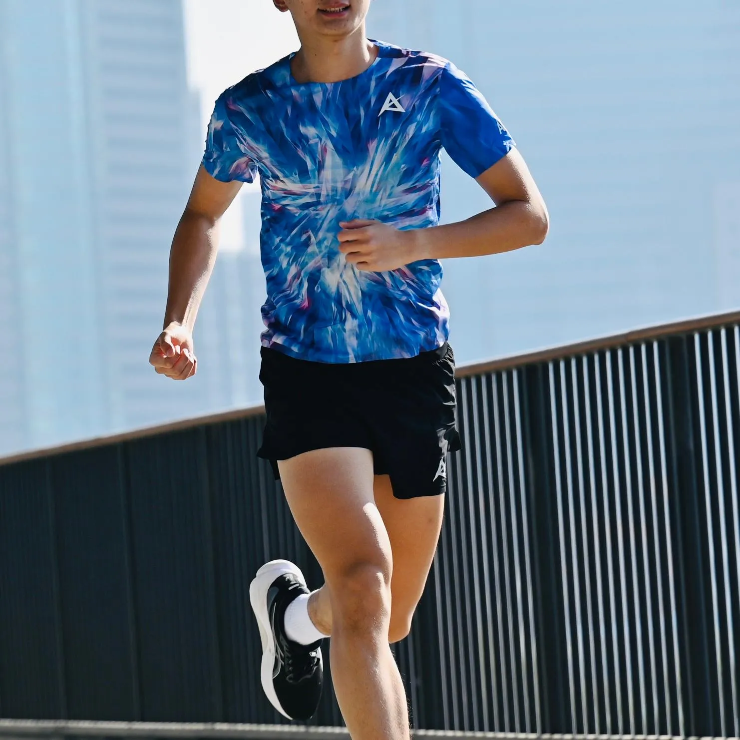 AKIV Ultralight Training T-Shirt Unisex | Blue Diamond
