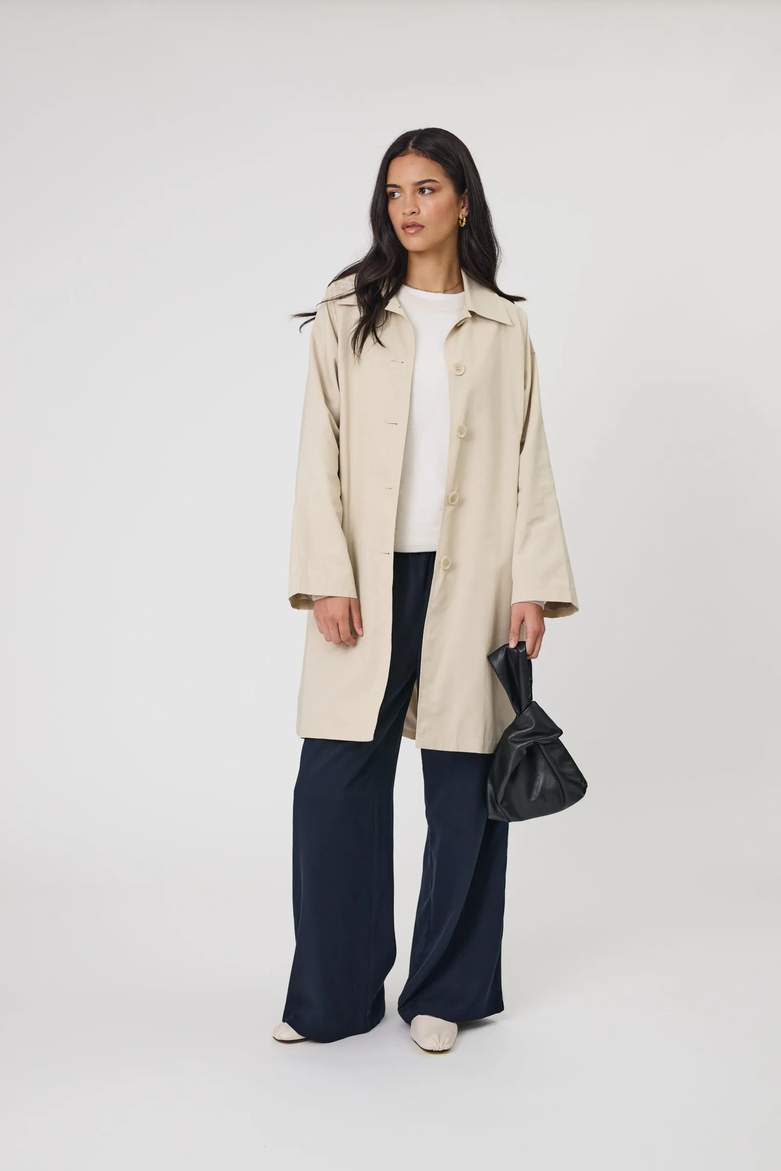 Arc Trench Coat - Ecru