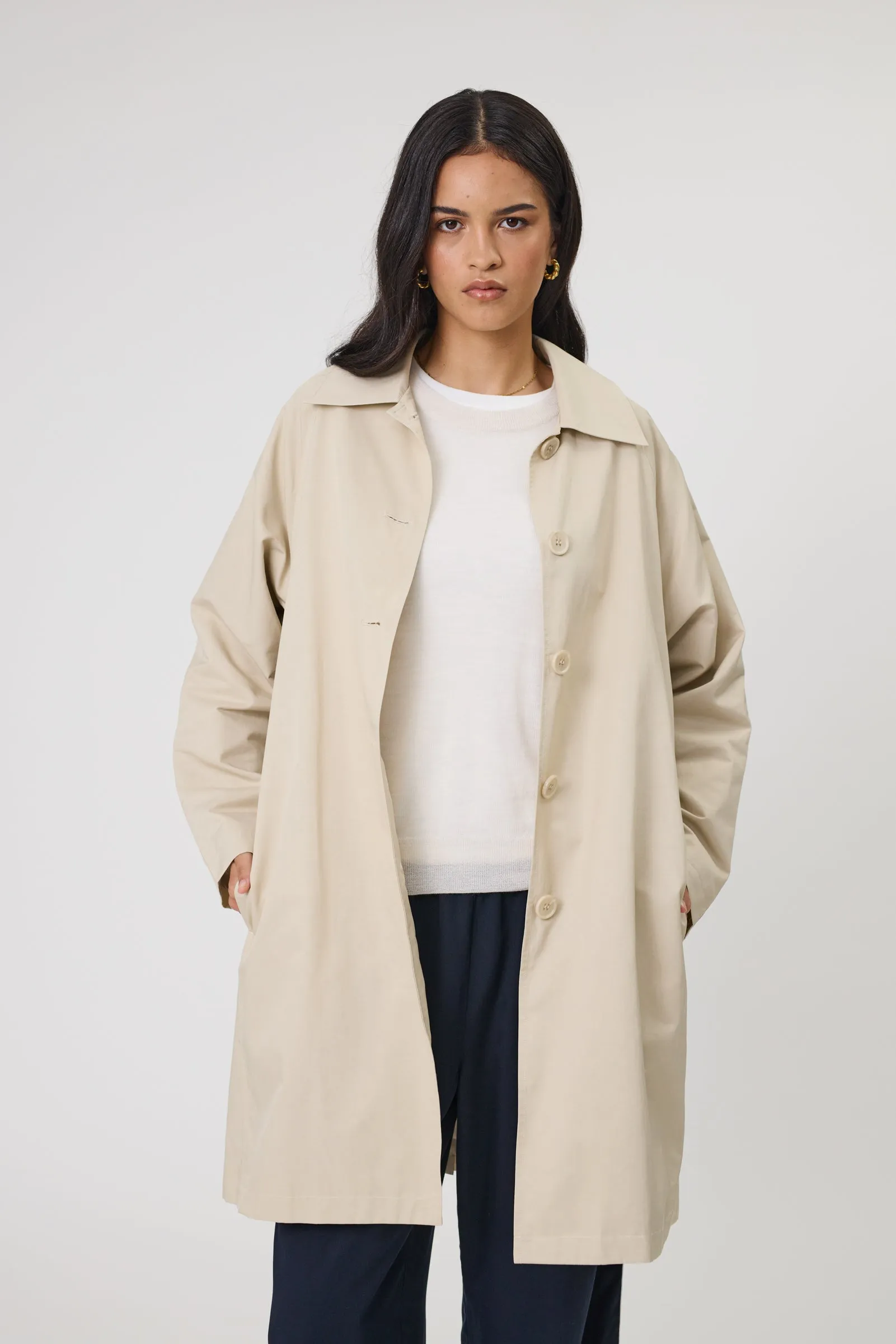 Arc Trench Coat - Ecru