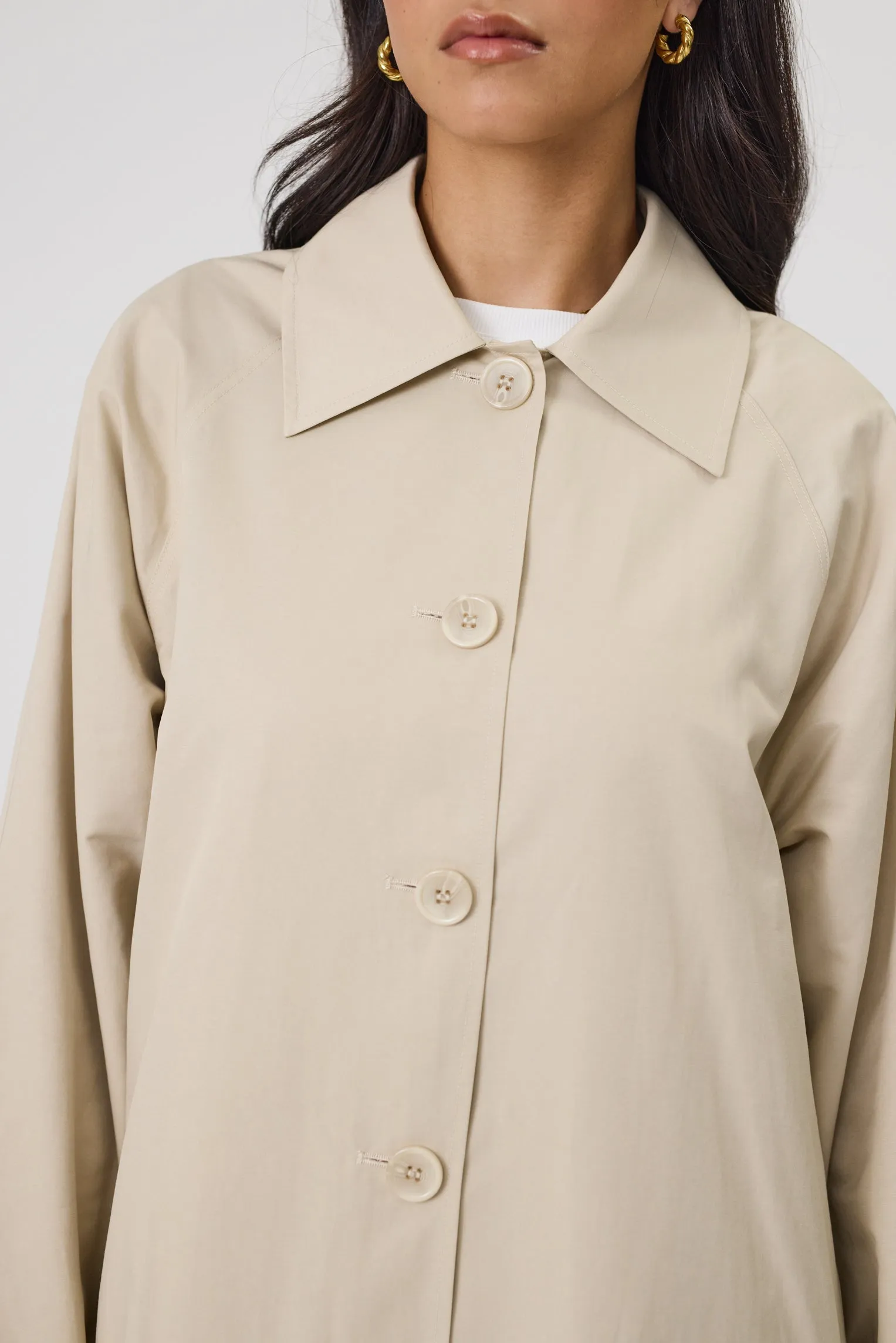 Arc Trench Coat - Ecru