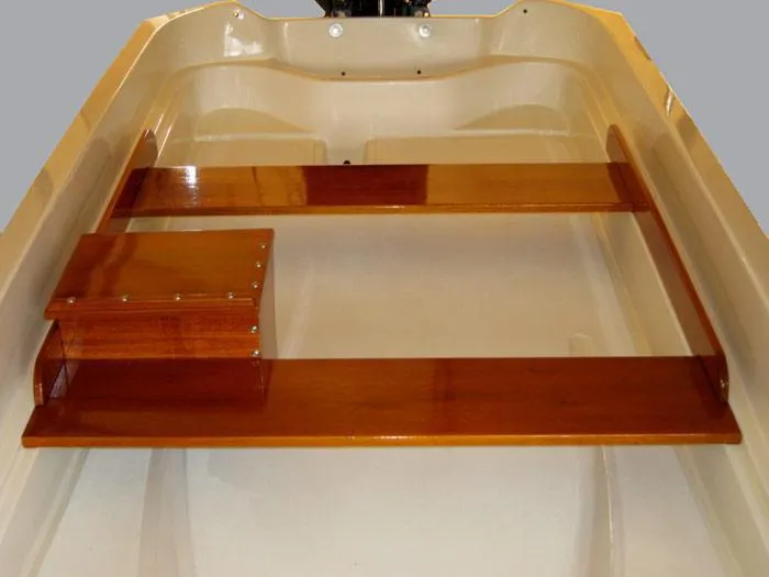 Boston Whaler 13' Sport Mahogany Wood Interior