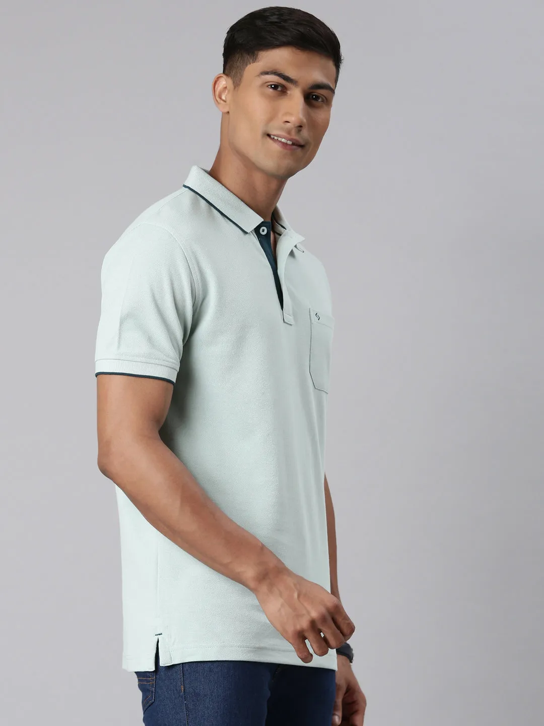 Classic Polo Men's Casual Solid Lt.Green Half Sleeve Slim Fit T-Shirt | TOY-NOVA-BLUE HAZE SF P