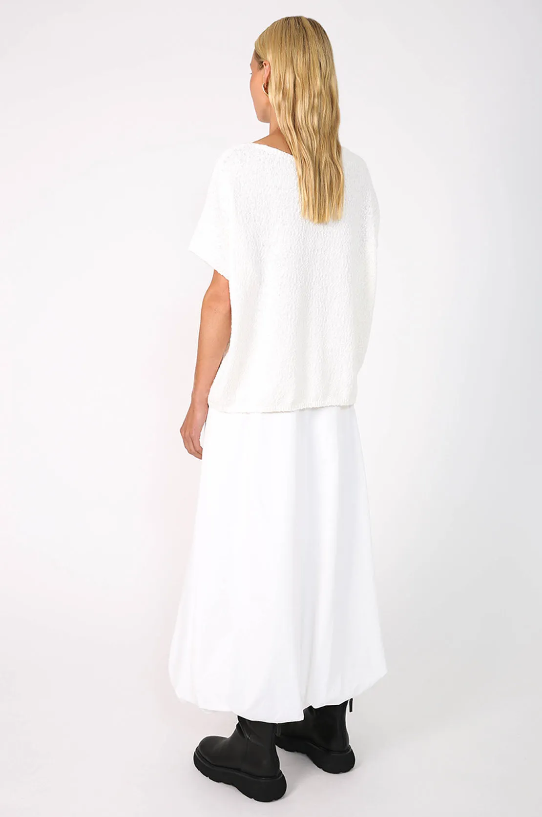 glow vest / starch white