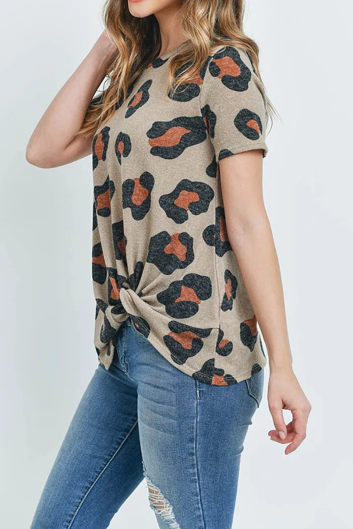 Leopard short sleeved tie knot