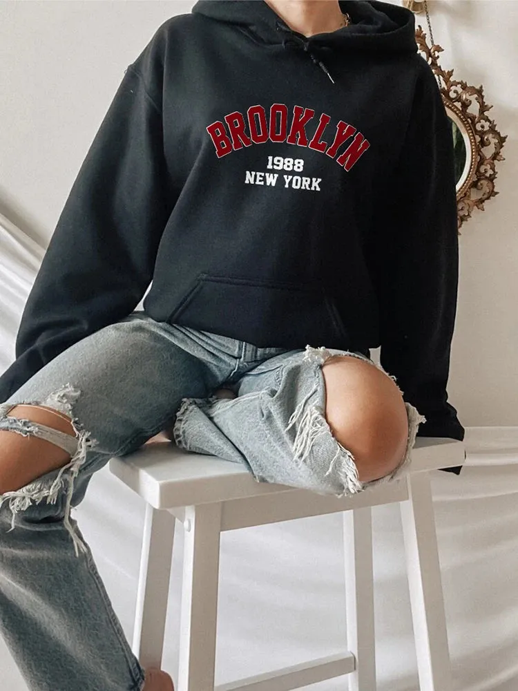LW Plus Size Women Spring Wine Red Casual Two Pieces Set Hooded Collar Pattern Letter Print Kangaroo Pocket Design Tracksuit Set