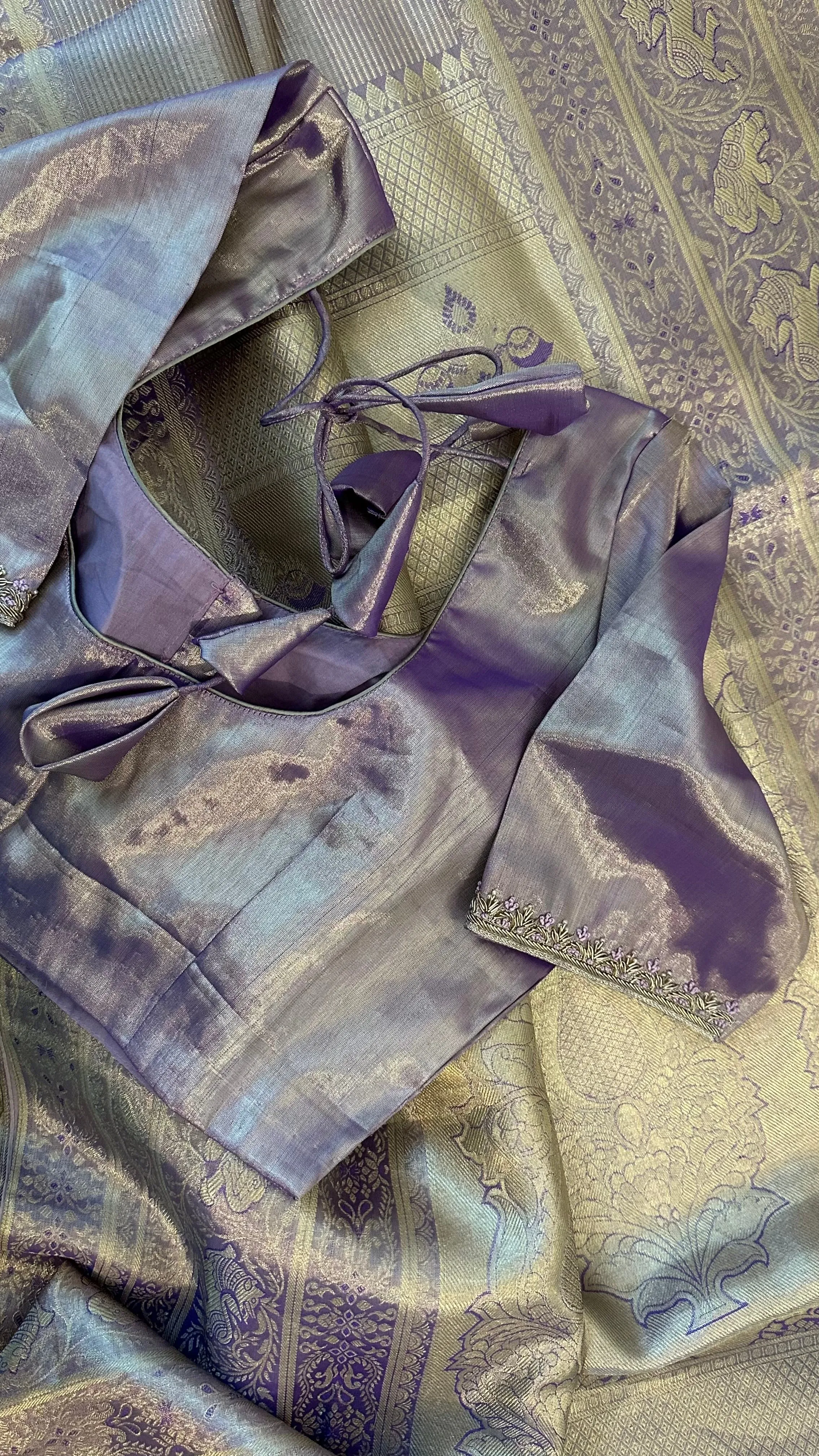 Pastel Lavender vaira oosi silver zari KANJIVARAM SAREE with Hand embroidered blouse