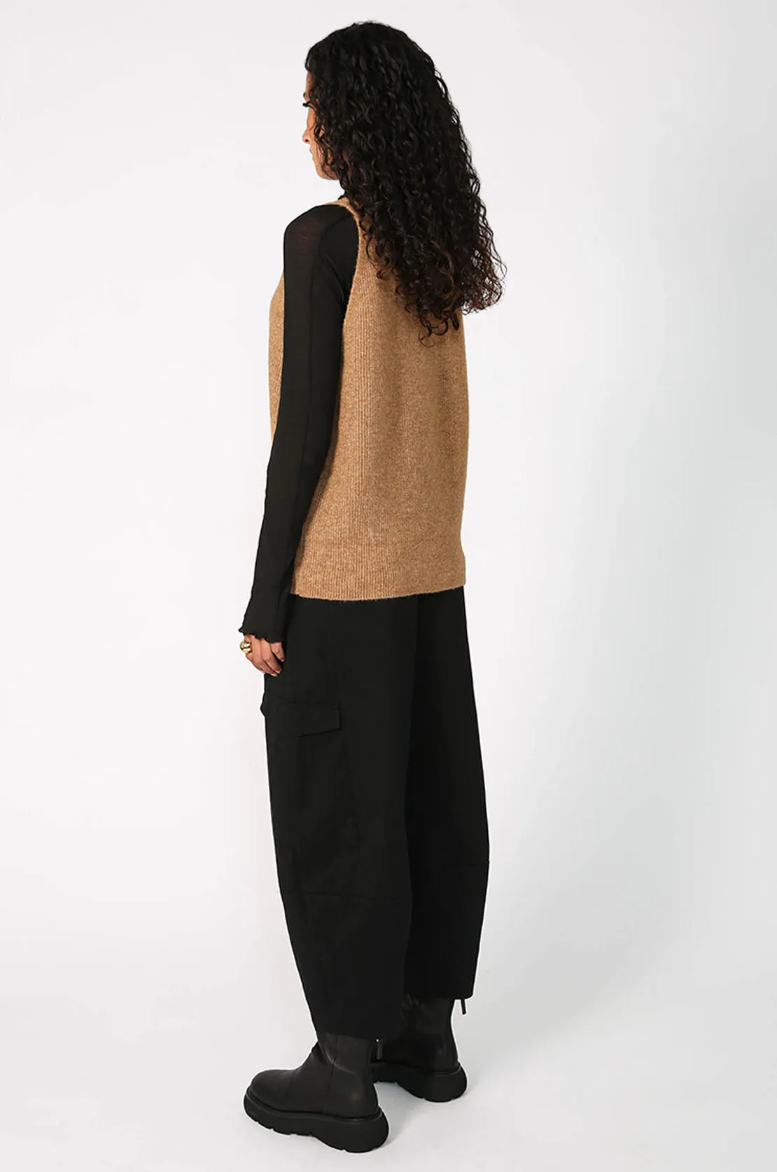 phase vest / camel marle