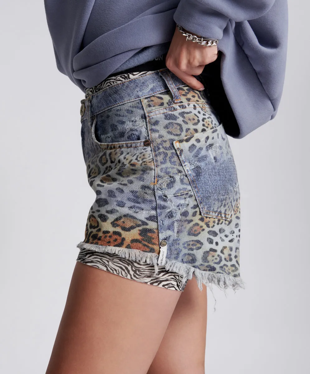 Truckers Mid Waist Relaxed Denim Shorts - Leoparty
